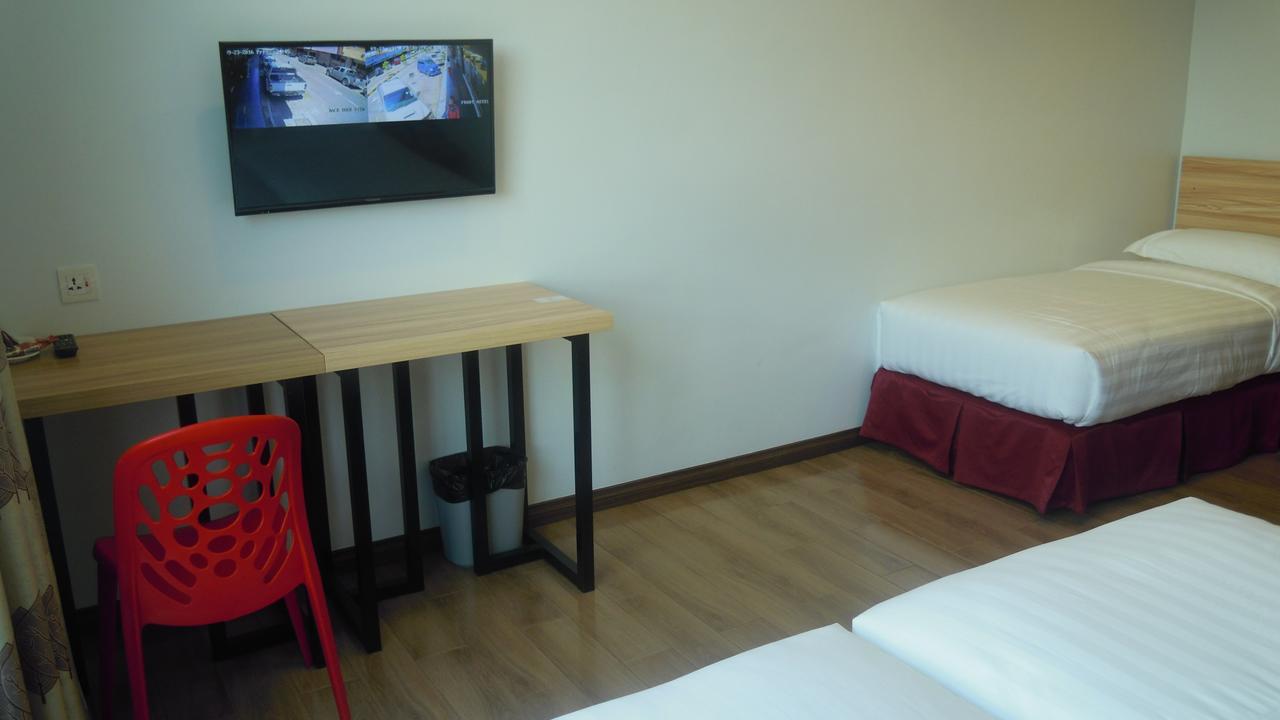 City Garden Hotel Tawau Room photo